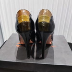 Mourtzi patent leather pumps size 38 used, black