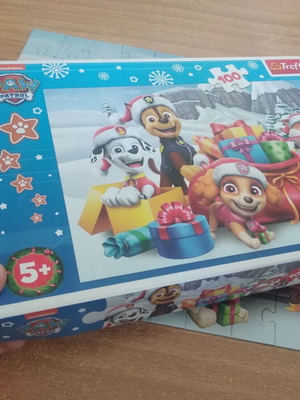 Paw Patrol puzzle 100 pieces like new