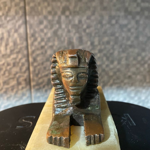 Egyptian decorative set like new, 3 pieces with stone bases