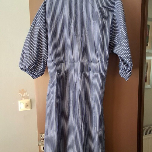 Zara women's summer dress like new, blue white striped