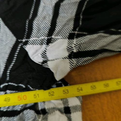 Janina Women's Shirt XL Black and White like new