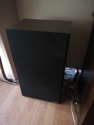 Тонколони 200 watt 3 way speakers system като нови, 2 броя подови