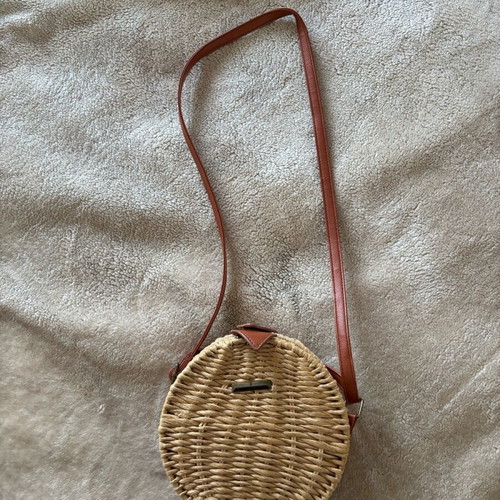Bag to Bag crossbody summer bag like new, beige