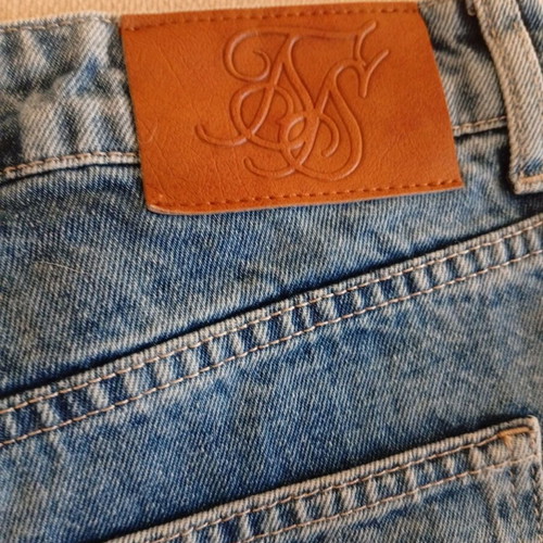 SikSilk denim shorts XL like new with floral patches and distressed look