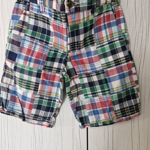 Ralph Lauren Bermuda shorts like new, boy's size 6, checkered