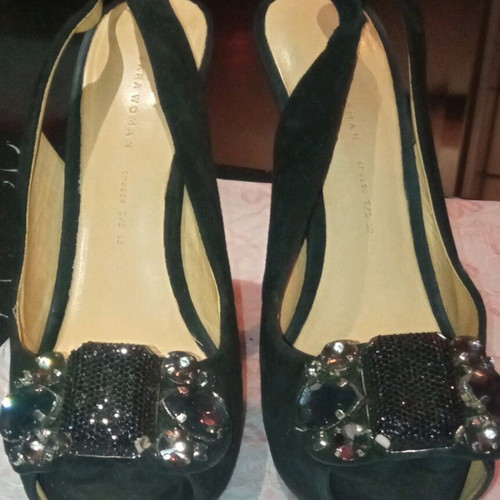 Peep toe Zara black leather like new, size 39