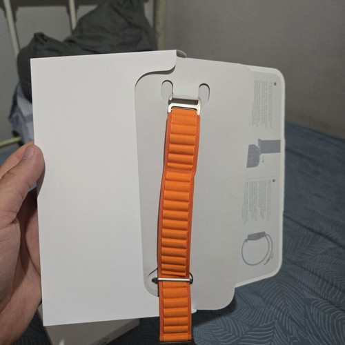 Apple Watch Ultra 1 49mm GPS + Cellular Titanium with box