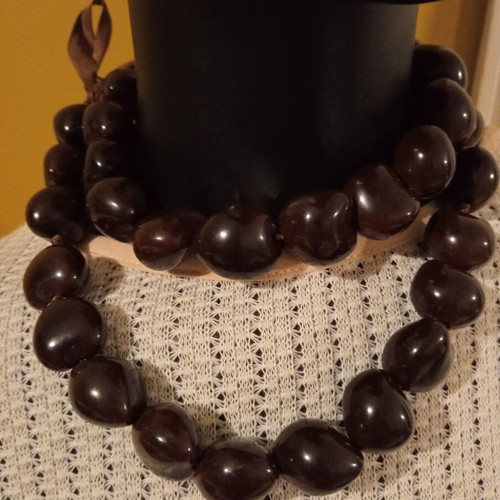 MNG Long Kukui Nut Necklace Like New, Brown
