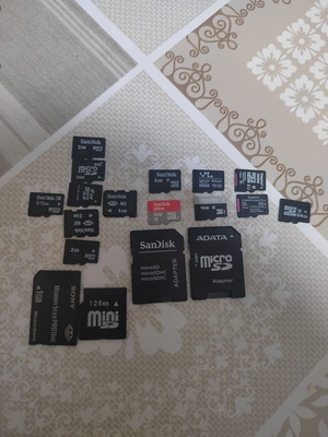 Memory cards, pack of 16