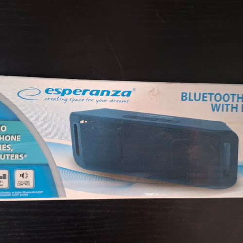 Bluetooth speaker with FM radio and microphone new