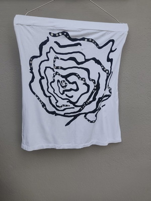 Strapless Top with Rose Design and Strass used, white and black