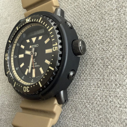 Seiko Prospex Arnie Re-Issue Safari Solar Diver's Watch SNJ029P1 like new