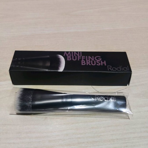 Rodial mini buffing brush makeup brush new