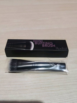 Rodial mini buffing brush makeup brush new