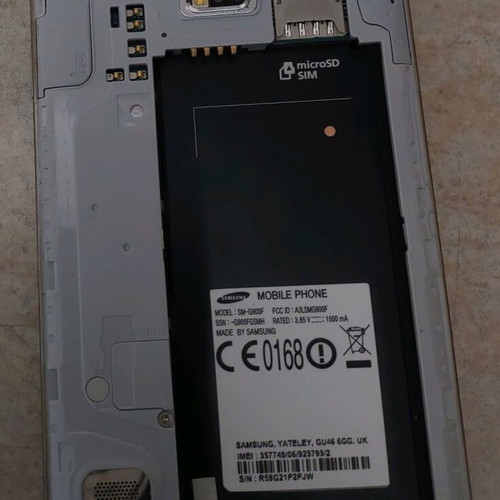 Samsung Galaxy S5 smartphone like new without functional issues