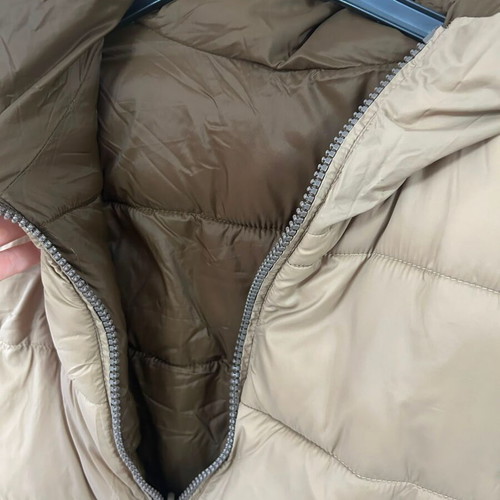 Reversible beige and brown puffer vest, size S