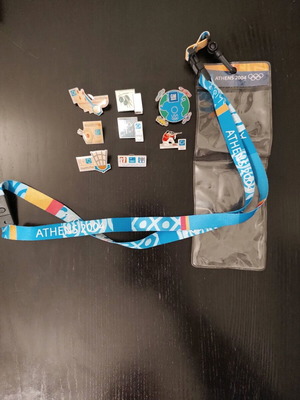 Olympic Games Athens 2004 Memorabilia Set like new
