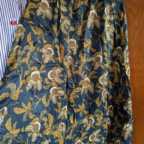 Project Soma midi skirt size large like new, blue and yellow
