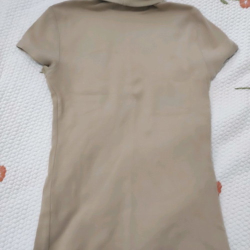 Zara basic blouse small in excellent condition, beige