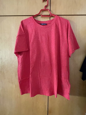 Plussize Marks & Spencer red summer t-shirt with gold thread new, UK 20