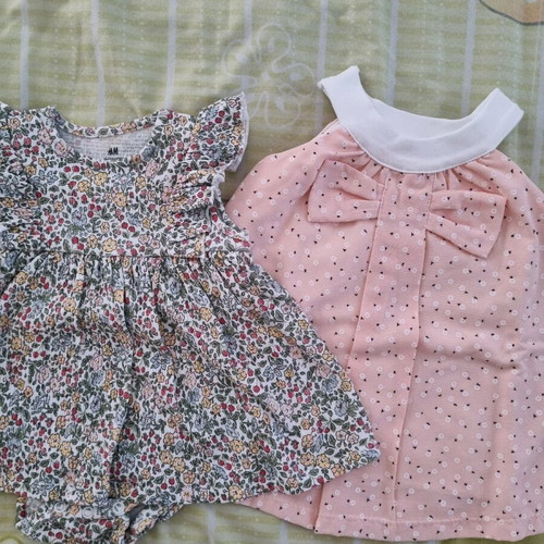 Dresses 2-4 months new, unworn, set of 2 pieces