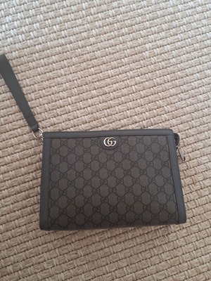 Gucci leather men's bag like new, black and grey