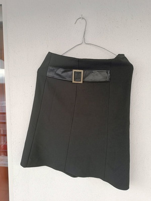 Black skirt Estel Collection size Small like new