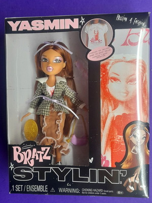 Bratz Stylin' Yasmin Fashion Doll new with T-Shirt to Design for You