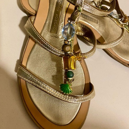 Gianna Kazakou gold sandals like new, leather with beads