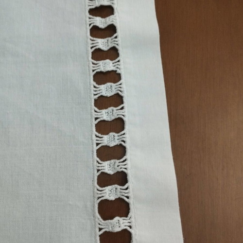 Tablecloth 37x34cm