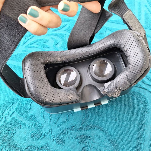 Utopia 360 VR headset used virtual reality accessory