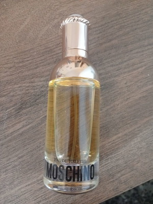 Moschino Eau de Toilette 45 ml like new