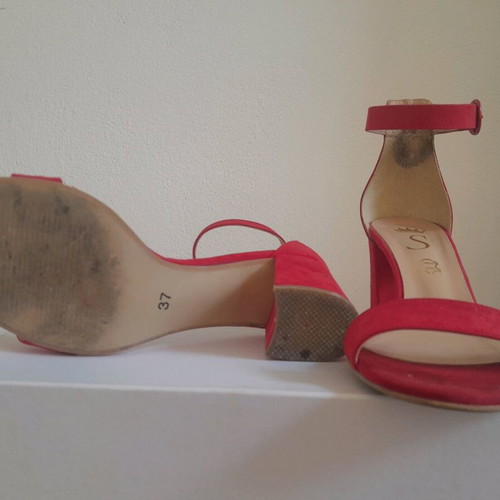 Suede red sandals used No.37 with leather insole