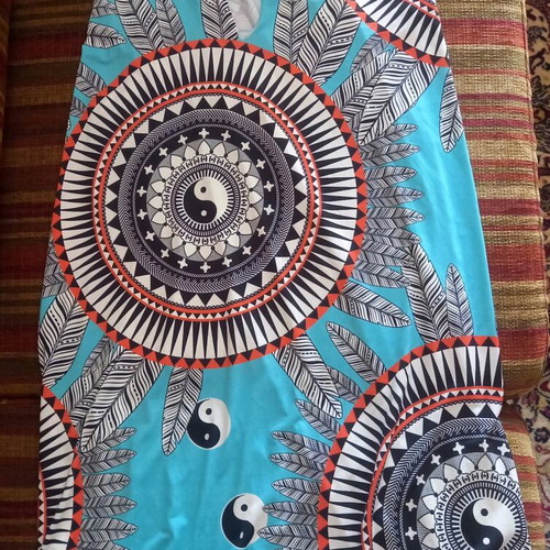Summer dress like new with vibrant colors and patterns, size M