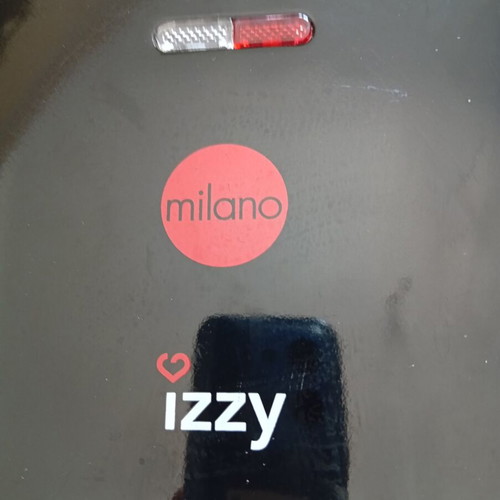 Izzy Milano EL-225A sandwich maker used with plate wear