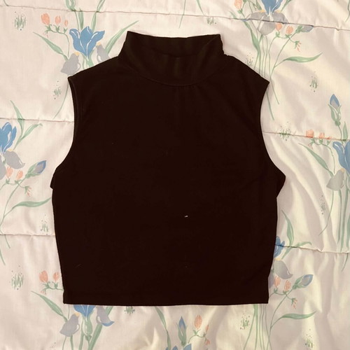 Shein black sleeveless summer top, size M