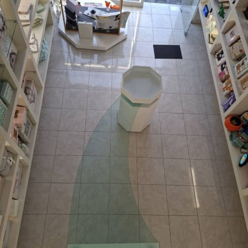 Luxury Shop Counter 3m with White Lacquer and 20mm Safety Glass, Like New