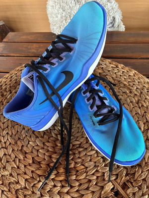 Nike Womens Flex Supreme TR 5 blue running shoes sneakers like new size 42.5