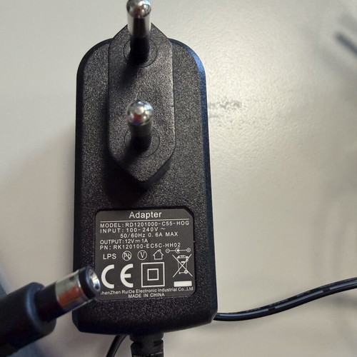 Power adapters 8 pieces 12 volt like new