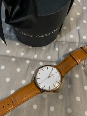 Oxette wristwatch used, brown leather strap, gold details