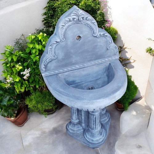 Concrete outdoor wall fountain Hana in gray and white, new
