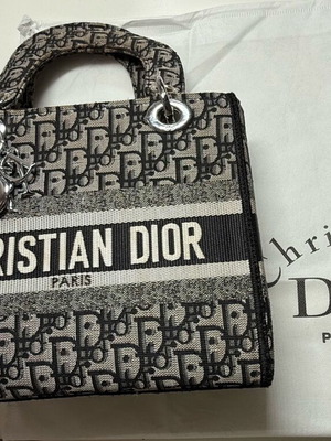 Τσάντα χειρός Christian Dior μεταχειρισμένη, μαύρο και γκρι