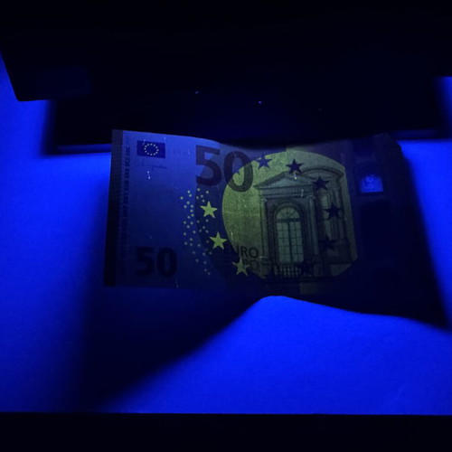 Banknote authenticity checker new