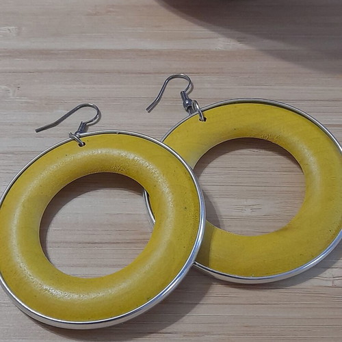 Hoop earrings like new, yellow with silver detail