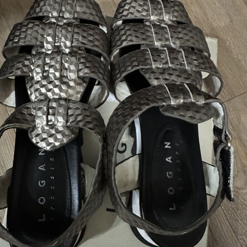 Logan leather shoes size 38, grey