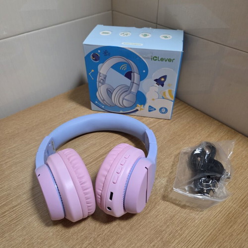 iClever BTH12 Kids Wireless Headphones with LED Lights and Microphone
