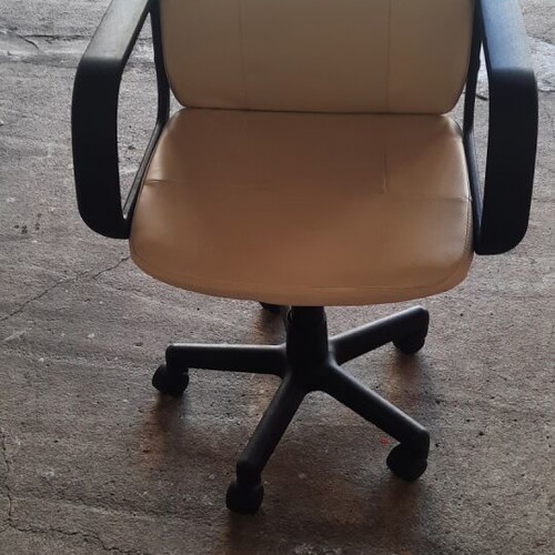 ArteLibre ABA PVC office chair 53x49x85-97cm beige like new