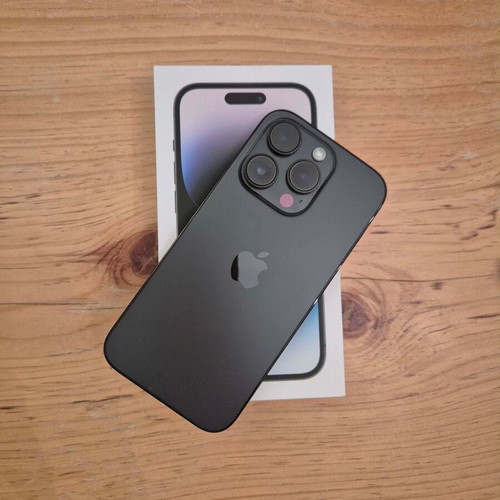 iPhone 14 Pro και Apple Watch Series 9 45mm σαν καινούργιο, μαύρο, 128GB
