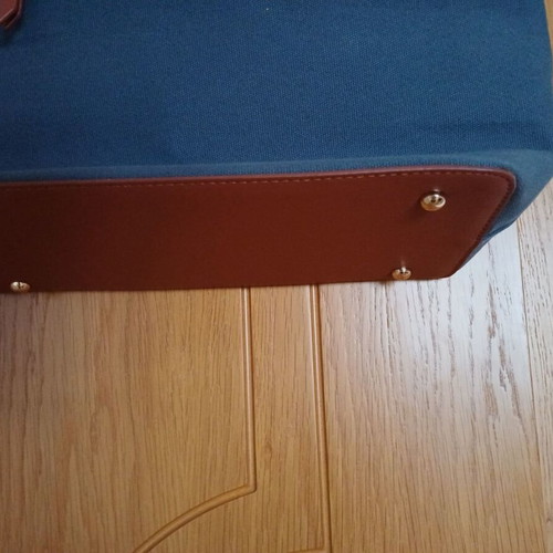 Beverly Hills Polo Club bag like new, blue with brown handles