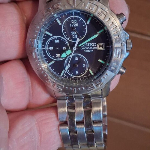 Seiko Quartz Japan Chronograph Alarm watch used, blue dial, silver bracelet